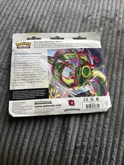 Pokemon Trading Card Game: Sword and Shield - Evolving Skies Three Booster Packs - Image 2