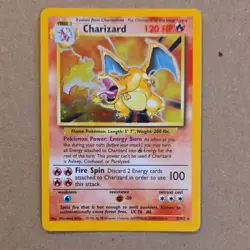 Charizard Base Set 4/102 Holo Rare English Pokemon TCG Card Wizards of the Coast - Image 1