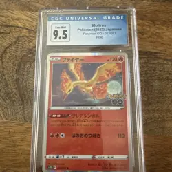 CGC 9.5 Moltres Holo JAPANESE 012/071 Pokemon GO s10b Pokemon Card - Image 1