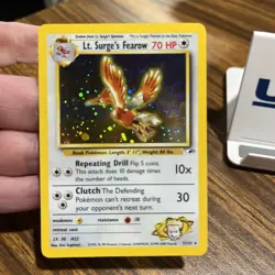 2000 POKEMON GYM HEROES #7/132 LT. SURGE'S FEAROW HOLO - Image 2