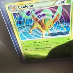 Pokemon Leafeon Undaunted 17/90 Rare Stage 1 Holo 90 HP 2010 Trading Card - Image 2