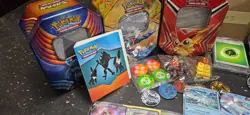 pokemon lot 1000+ cards including sealed packs, hits, dice, binder, etb holos - Image 5