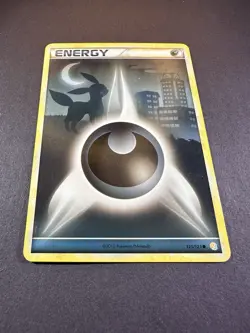 2010 Pokemon, Heartgold & Soulsilver, #121/123 Darkness Energy, Common LP - Image 3