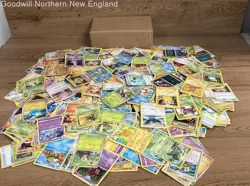 2.5LB Lot of Mixed Assorted Various Pokemon Cards Trading Cards TCG CCG - Image 1