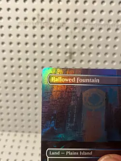 Hallowed Fountain (Borderless) Ravnica Remastered Foil - Image 3