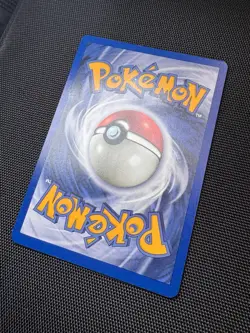 1999 Pokemon TCG Aerodactyl 1/62 Fossil Holo Card - Image 4