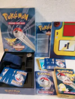 POKEMON Trading Card Game Tempest Gift Box with 93 Cards + Coin - Image 3