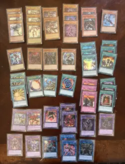 YuGiOh Konami Hero Deck Core Sleeved with Deckbox - Image 1