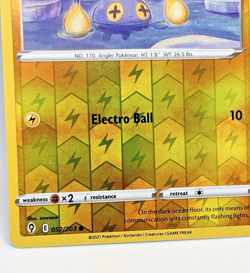Pokemon Card - CHINCHOU # 052/203 - Reverse Holo - Evolving Skies (2021) - Image 3