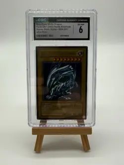 2002 Yugioh Blue Eyes White Dragon SDK-001 Ultra Rare Holo CGC 6 - Image 3