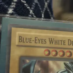 1st Edition Blue-Eyes White Dragon Yugioh Card - Image 5