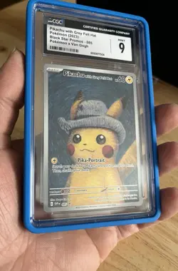 2023 POKEMON SVP EN-SV BLACK STAR PROMO #085 PIKACHU WITH GREY FELT HAT CGC 9 - Image 2