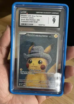 2023 POKEMON SVP EN-SV BLACK STAR PROMO #085 PIKACHU WITH GREY FELT HAT CGC 9 - Image 4