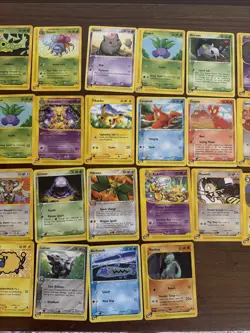 Pokemon TCG E READER 25 Card Various Sets Lot. Includes RARE CARD - Image 3