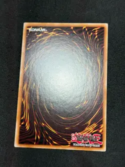 Yugioh Dark Magician CT13-EN003 Ultra Rare Promo NM - Image 4