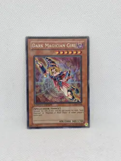 YUGIOH DARK MAGICIAN GIRL CT2-EN004 SECRET LIMITED ED LP - Image 1