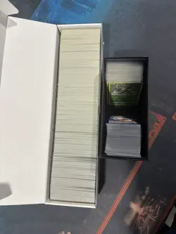 Pokemon Sword And Shield Fusion Strike 1200+ Bulk Card Lot - Image 1