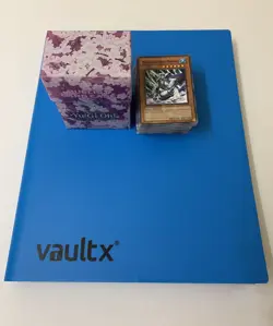 Yugioh Card Binder Collection Blue Eyes, DMG, Red Eyes - Image 1