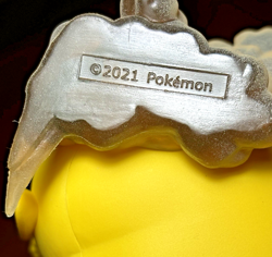 Pokemon TCG Celebrations Gigantamax Pikachu VMAX Premium Collection Figure - Image 5