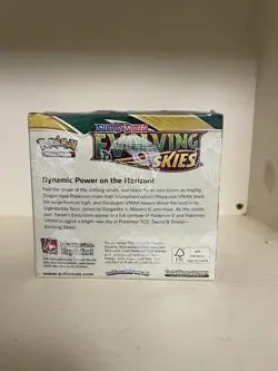 Pokemon TCG Sword and Shield Evolving Skies Booster (178-80877) 820650818776 - Image 2
