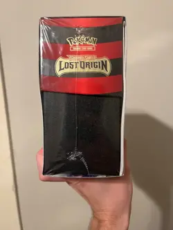 Pokemon TCG: Sword & Shield Lost Origin Elite Trainer Box 820650850714 - Image 3