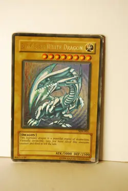 YuGiOh TCG: Blue-Eyes White Dragon SDK-001 - MP - Image 1