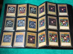 EPIC JOEY WHEELER RED EYES B. DRAGON HUGE BINDER 360 cardsCard Collection Yugioh - Image 4