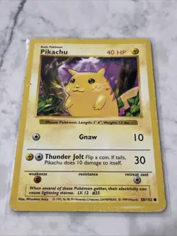 Pokemon Pikachu (Yellow Cheeks) 58/102 Base Set Shadowless MP (DMG) - Image 4