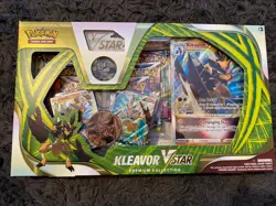Pokemon TCG - Kleavor VSTAR Premium Collection - Image 1
