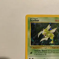 Scyther #17/130 Holo Rare Pokemon Base Set 2 Vintage WOTC - Image 2
