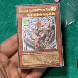 Arcanite Magician/Assault Mode CRMS-EN021 GREY Ultimate Rare Yu-Gi-Oh - Image 5