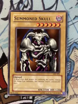 Yugioh! Summoned Skull SYE-005 Common Unlimited Edition MP - Image 1