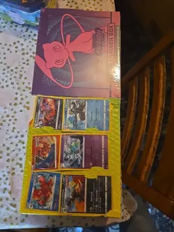 Nintendo Pokemon TCG: Sword & Shield Fusion Strike Elite Trainer Box 820650809330 - Image 1