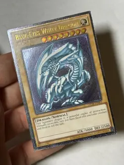 YUGIOH Blue-Eyes White Dragon OP28-EN001 Ultimate Rare NM #8 - Image 3