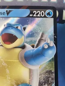 Blastoise V SWSH101 Pokemon TCG Card Sword & Shield Black Star Promo - Image 3