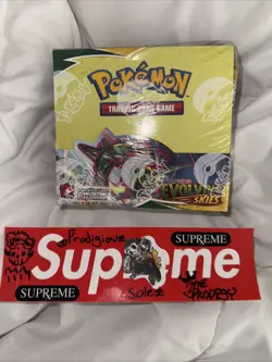 Pokemon Evolving Skies Booster Box Brand New Factory Sealed 36 Packs - Image 1