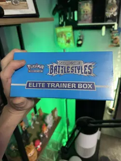 Pokemon - Battle Styles - Elite Trainer Box ETB - (BLUE) - Image 4