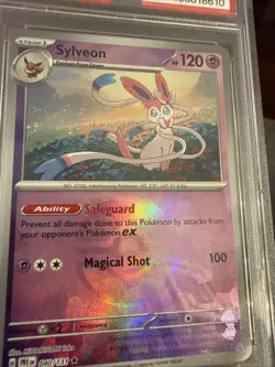 2025 POKEMON PRE EN-PRISMATIC EVOLUTIONS POKEBALL HOLO #040 SYLVEON PSA 9 - Image 3