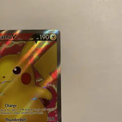 Pokemon TCG Pikachu V 170/185 SWSH Sword & Shield Vivid Voltage Full Art - NM - Image 3