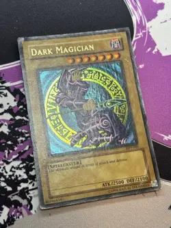 Yugioh Dark Magician SDY-006 Ultra Rare Unlimited WAVY MP - Image 1