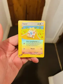 Togepi 114/147 Reverse Holo Aquapolis Pokemon - Image 1