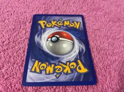 NEW 1995 BASE SET POKEMON CARD #34/102 "MACHOKE" - Image 2