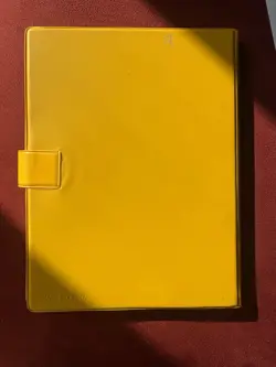 Pokemon 1999 Yellow Bulbasaur 4 Pocket Binder Vintage Rare - Image 3