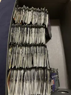 800 Card English Pokemon Bulk lot - Image 1