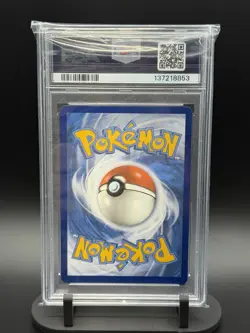 2021 POKEMON SWORD & SHIELD FUSION STRIKE #114 FULL ART/MEW VMAX PSA 9 - Image 2