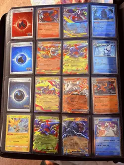 Mystery of 1000+ Pokemon Bulk Cards! All near mint. Binder included! - Image 1