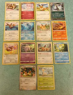 EEVEE EVOLUTIONARY BUNDLE OF POKEMON CARDS #2. - Image 1