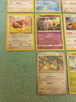 EEVEE EVOLUTIONARY BUNDLE OF POKEMON CARDS #2. - Image 4