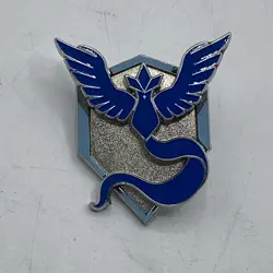 Team Mystic Enamel Pin | 2000 Nintendo Pokemon GO | Blue Articuno L21 - Image 1