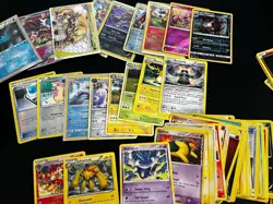 500+ Pokemon Card Lot YOU GET WHATS IN THE PICTURE Kingdra Lapras Zekrom - Image 5